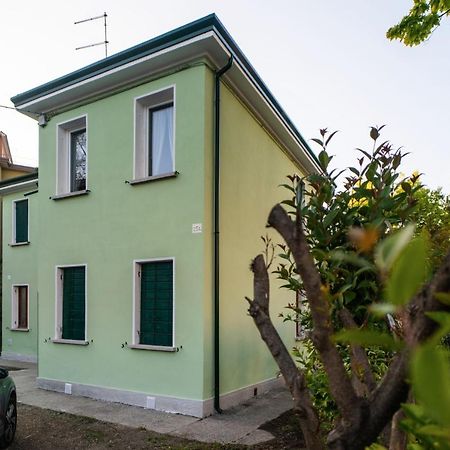 Casa Enrico E Anna Apartment เมสเตร ภายนอก รูปภาพ